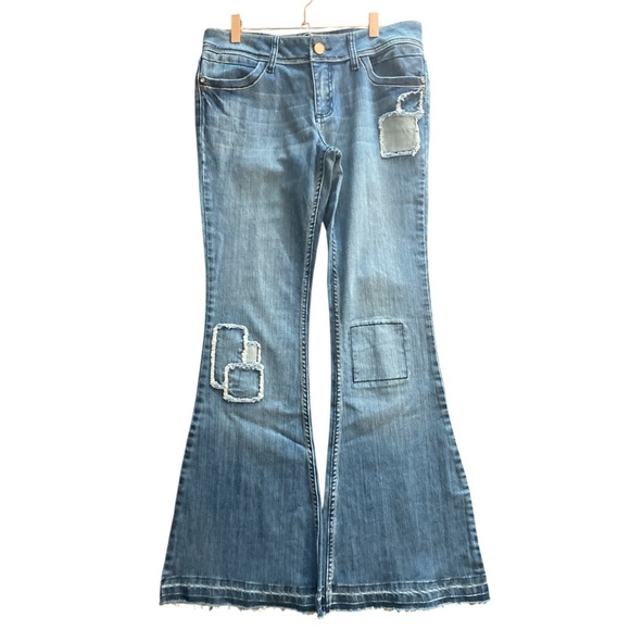 YMI Premium | Blue Skinny Jeans with Distressed Wash | Sz 11 - Picture 1 of 12
